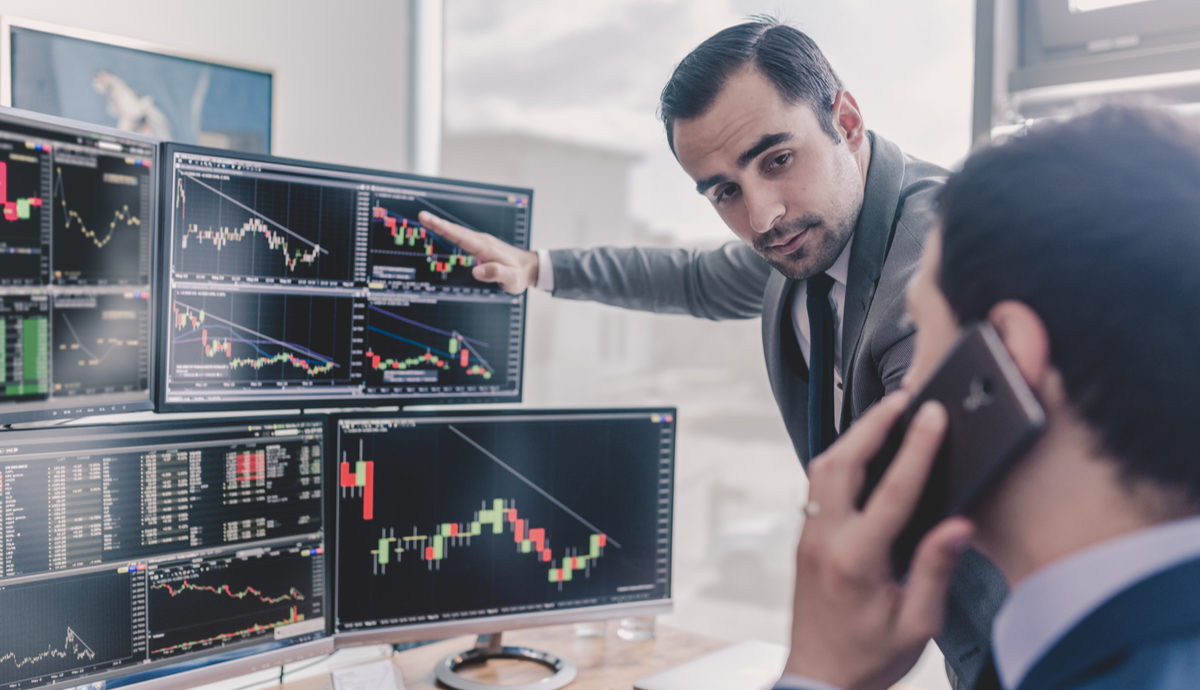 Manhã Cripto: Preço do Ethereum (ETH) fica quase estável após a Fusão com investidores cautelosos; Bitcoin (BTC) recua