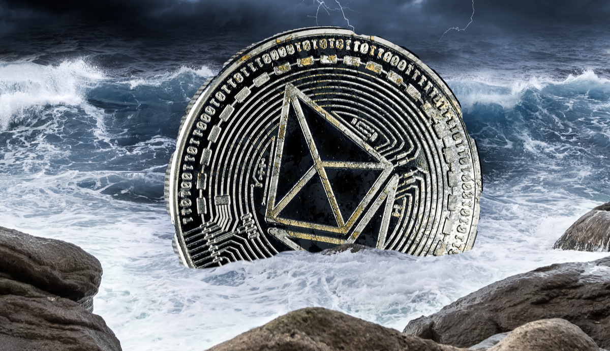 Manhã cripto: Ethereum (ETH) cai 11% após Beacon Chain, diminui perdas, mas mostra maior descolamento do Bitcoin (BTC) em seis meses