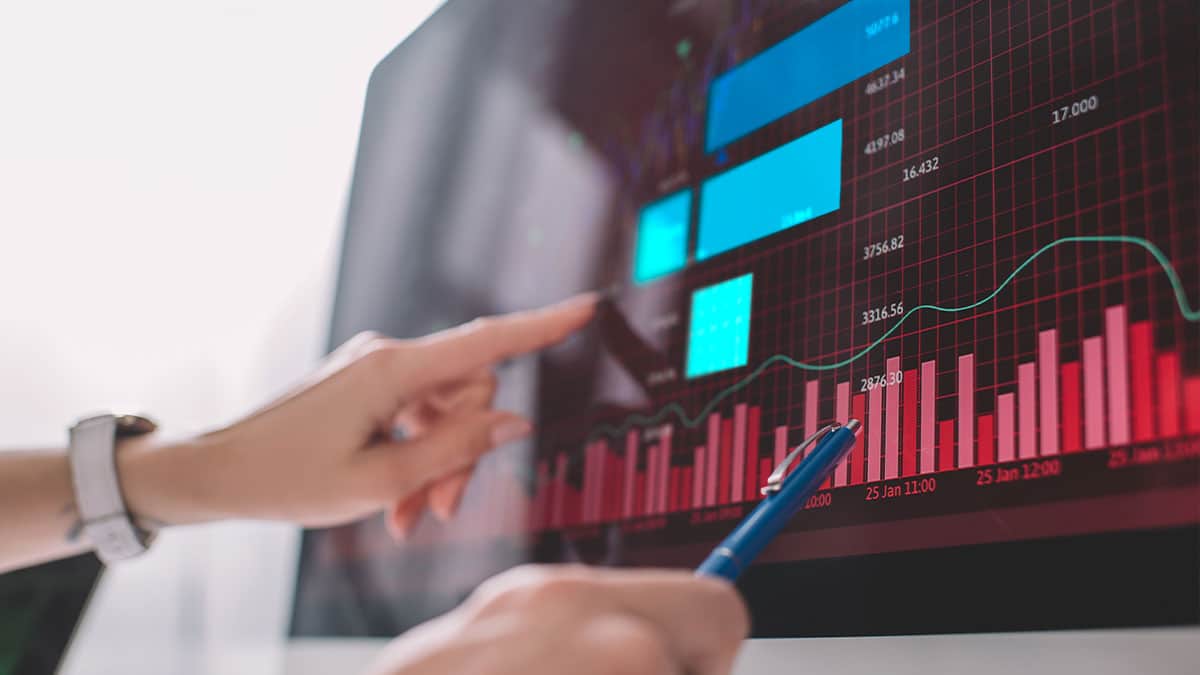 CEO de FTX acusa al de Binance; analistas predicen futuro del token FTT